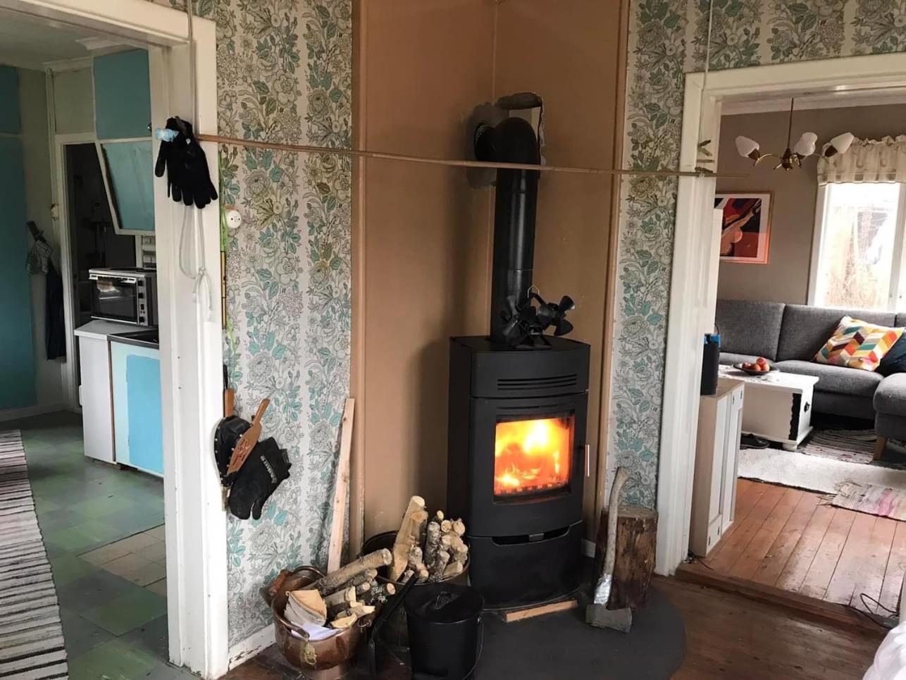 Charmigt Aeldre Hus, Laddbox 22 Kw, 5 Bil-Minuter Till Bad Strömstad المظهر الخارجي الصورة